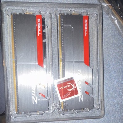 G.SKILL TridentZ DDR4 16GB (2x8GB) 3000MHz DIMM Desktop Memory