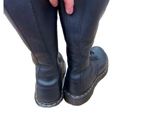 Doc martens 14 Hole black soft Leather Size UK 5-US 7L- Aus 7 ladies - Picture 3 of 8