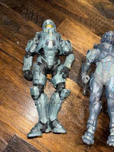 McFarlane Toys Halo 5 Guardians Spartan Actionfiguren - Bild 2 von 18