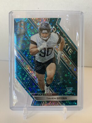 2018 Panini Spectra - Rookie Blue Disco Prizm Die-Cut #157 Taven Bryan /35 (RC)