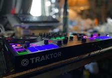 Native Instruments Traktor Kontrol S3 4 deck ...