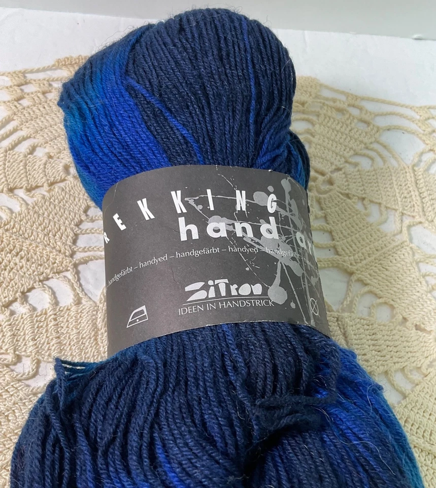 ZitronTrekking Hand Art Sock Yarn Unit of 1 Superwash 459 Yds  Blues/Black - Image 3 of 4