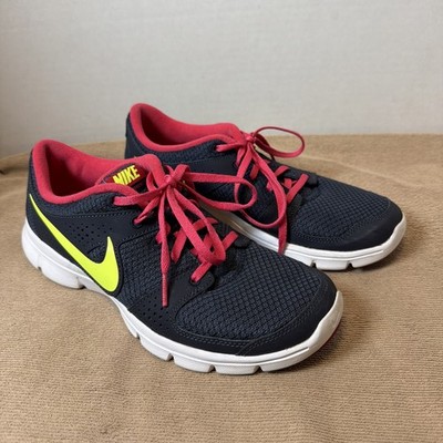 Nike Sneakers Size 8, 525754-402