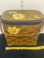 VTG Woven Wood Basket Wicker Purse Hand Painted Floral Footed Bottom 70  s