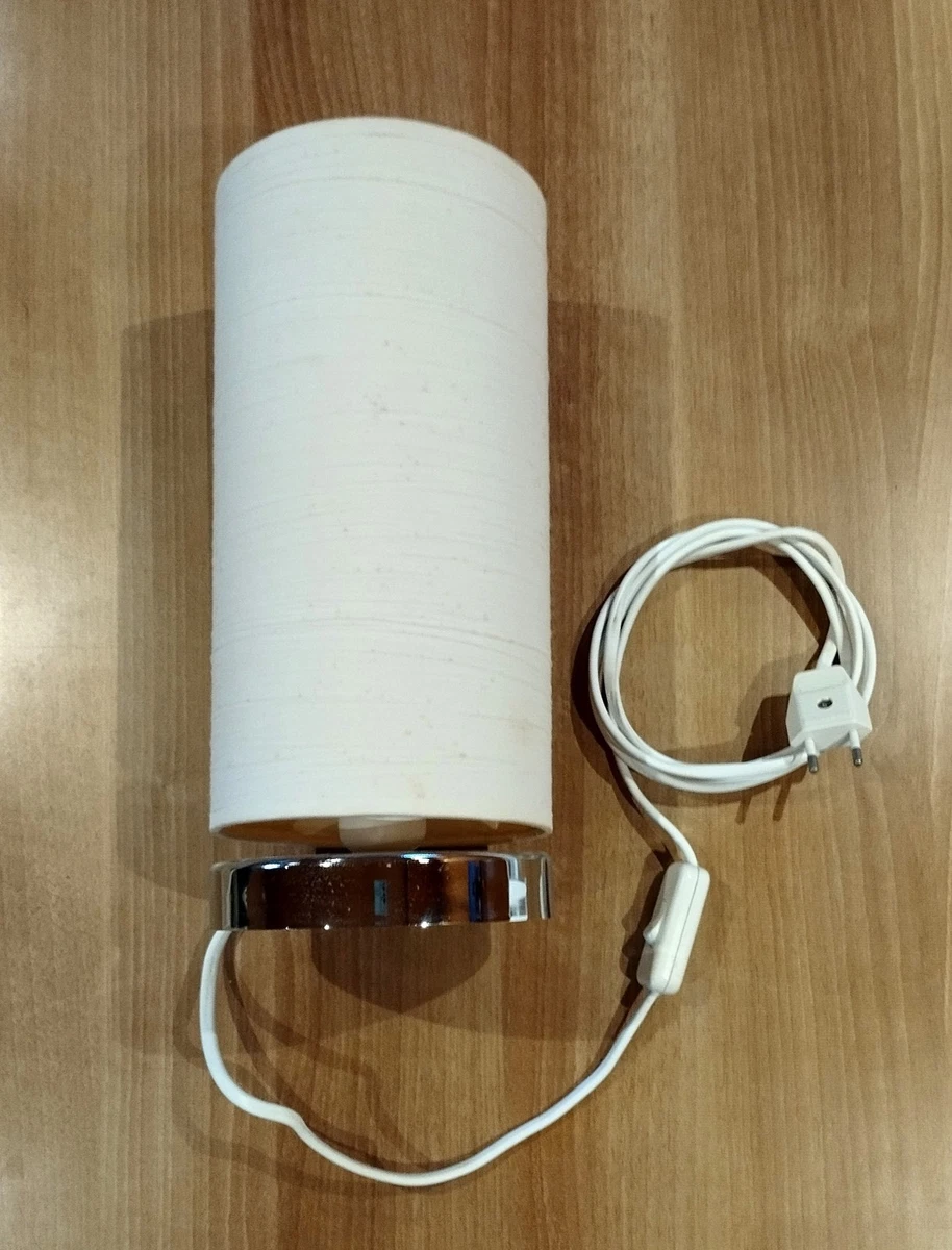 JUEGO DE 2 LÁMPARAS DE MESiTA DE NOCHE. ESTILO MINIMALISTA