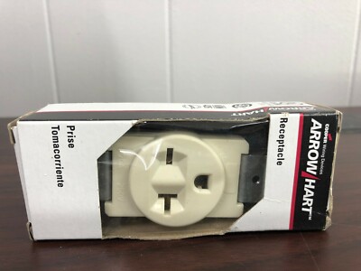 NEW Cooper 1876LA SINGLE RECEPTACLE 2P 3W Light Almond Commercial Outlet