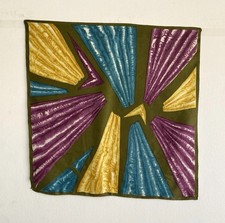Beautiful Unbranded Green Silk Women  s Scarf Art Print 26"/26" Good Con