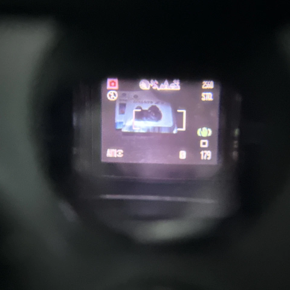 Konica Minolta DiMAGE Z5 5.0MP Digital Camera - Black TESTED w/ Charger & Manual - Image 3 of 4