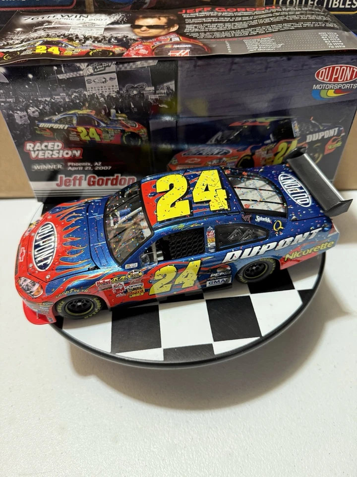 RARO* Jeff Gordon #24 DuPont Phoenix Carrera Ganar 2007 COT 1/24 Nascar Diecast Foto 2 de 4