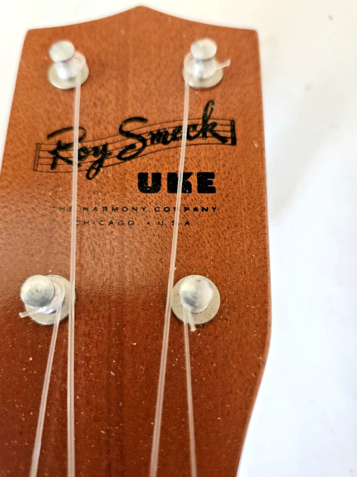 Vintage Roy Smeck Mahogany Uke with carrying case. The Harmony Company, Chicago - Image 3 of 4