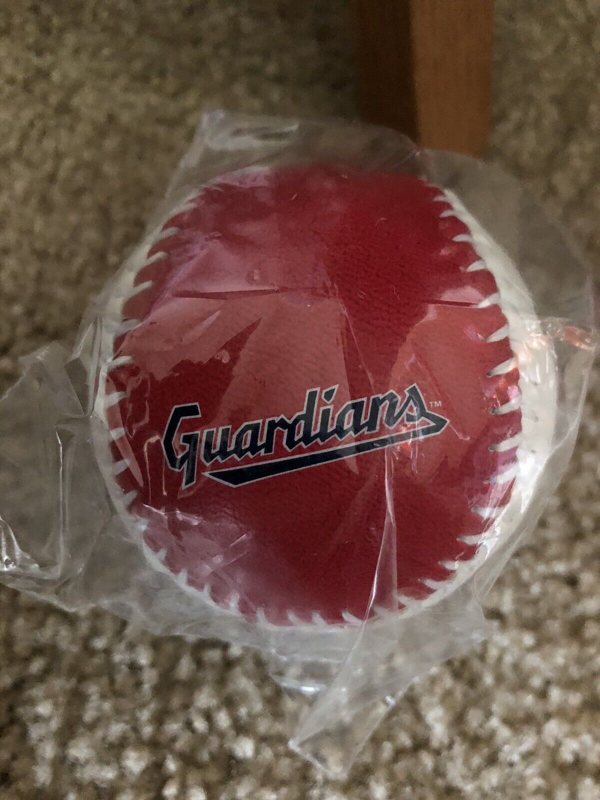 2000 Cincinnati Reds Opening Day Team Store exclusive Rare Souvenir Baseball