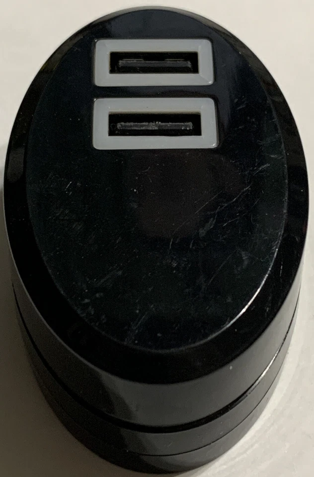 Cargador de pared USB doble adaptador de corriente modelo DTCH Qmadix 10W 2.1Amp para iPhone iPad Foto 2 de 3