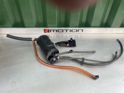 JDM UKDM Integra Type R DC2 PCV Carbon Canister & Bracket - 17300-S04-003