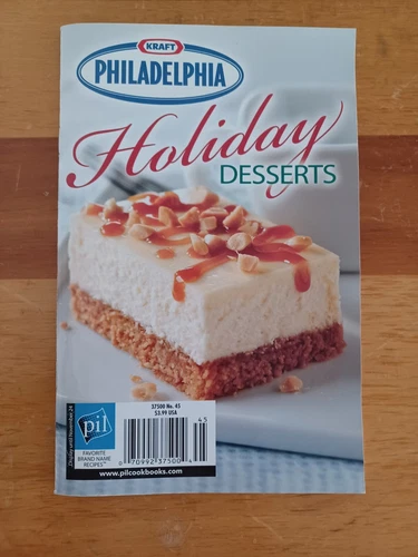 Philadelphia Cheesecake Cookbook Holiday Desserts (Paperback)