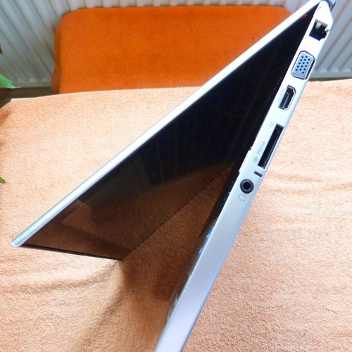 Sony Vaio SVT 13 pulgadas TOUCH METAL ULTRABOOK l Windows 10 SSD l TURBO i5 1628 GB - Imagen 17 de 19