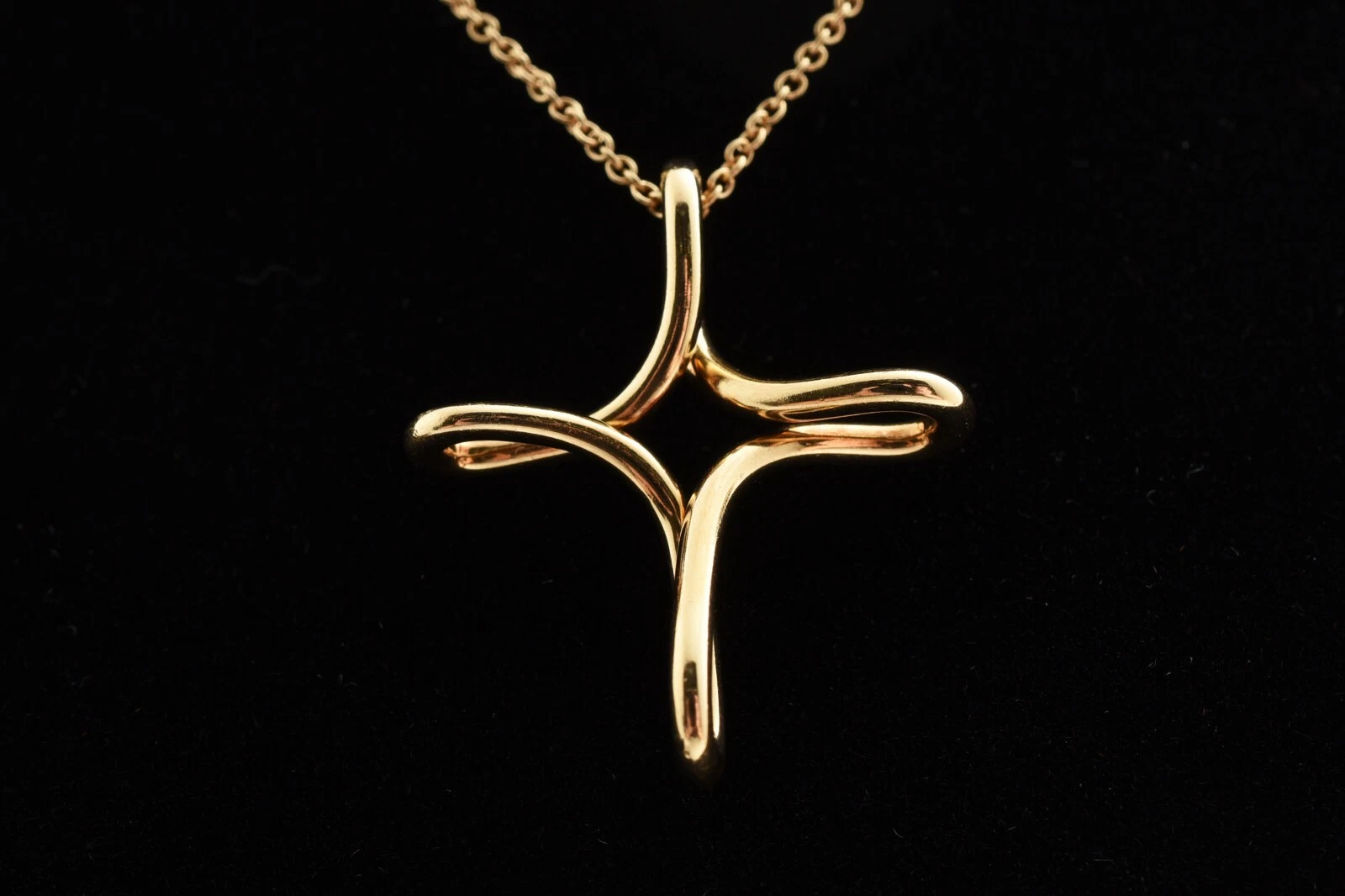 Tiffany & Co Infinity Cross Pendant Necklace K18 Yellow G 40㎝ Large version