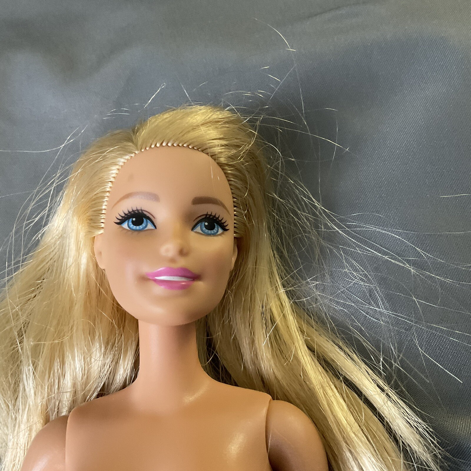 2016  Barbie Newborn Pups Doll  #FDD43