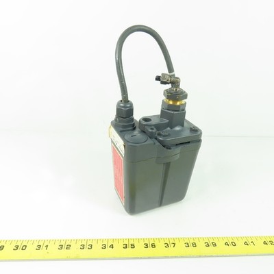 Condor MDR 53/16 Pressure Switch 4A 250V AC-11