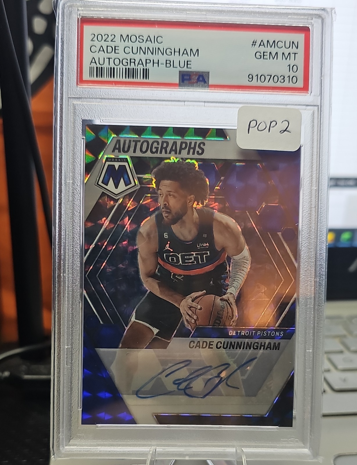 2022Panini Mosaic - Autographs Mosaic Cade Cunningham #AM-CUN Blue Prizm /25 