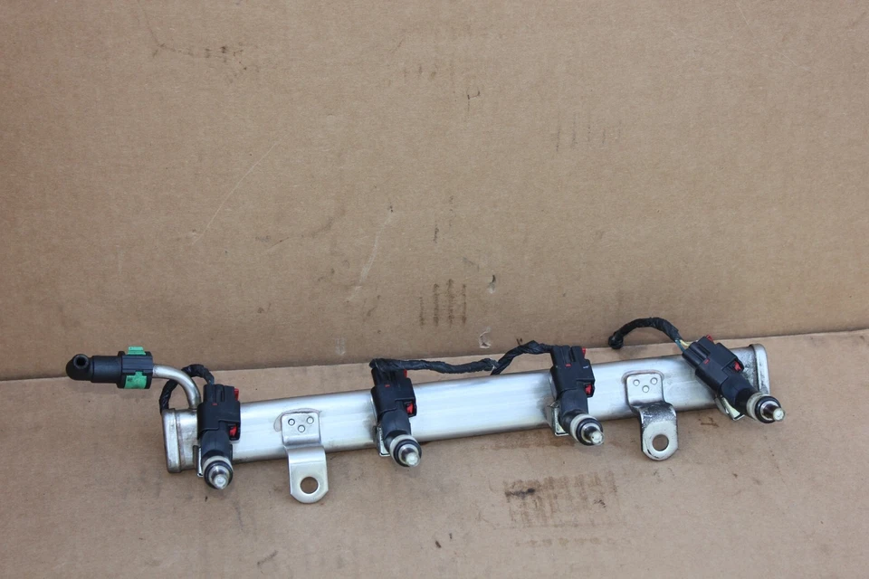 Trilho de combustível motor 2.4 Jeep Commander 04627355AA com injetores 04891577AC (183) - Imagem 2 de 2