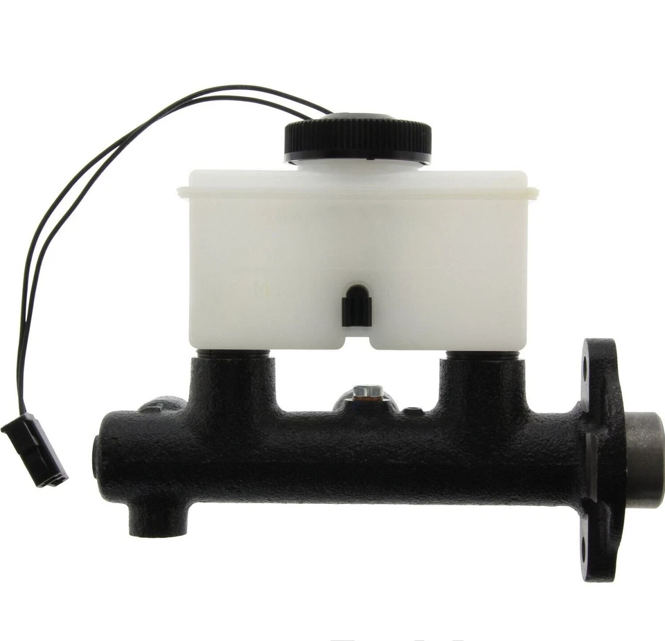 1983-1984   Brake Master Cylinder for Mazda pick up B2200  1983-1984 - Image 4 of 4