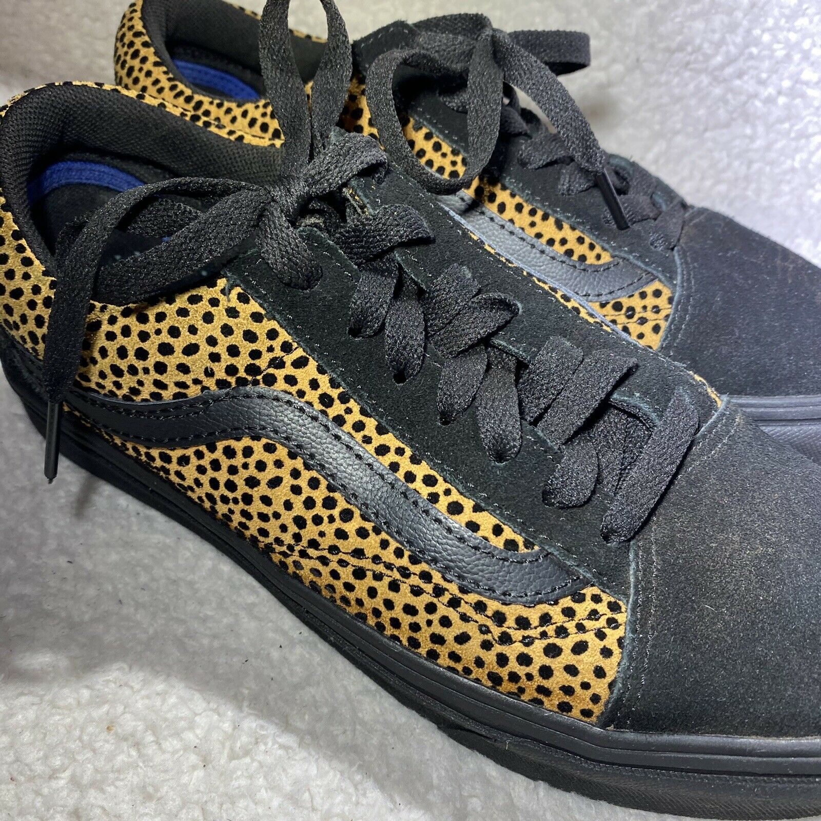 Picture 1 of 10
