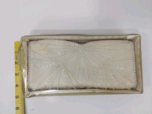 Vintage LA Regale Ltd Ivory Beaded Clutch Purse Evening Clutch Made In Japan - Picture 12 of 14