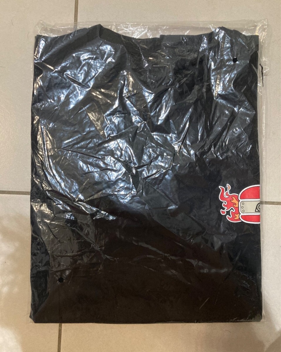 T-shirt Collector Sasuke Naruto X Burger King - Taille L, Noir, Limited Edition, Neuf Avec étiquettes