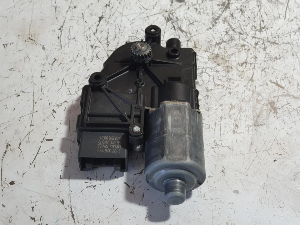 MOTOR TECHO CORREDIZO VOLKSWAGEN TIGUAN 5N 08/11-08/16 Foto 2 de 4