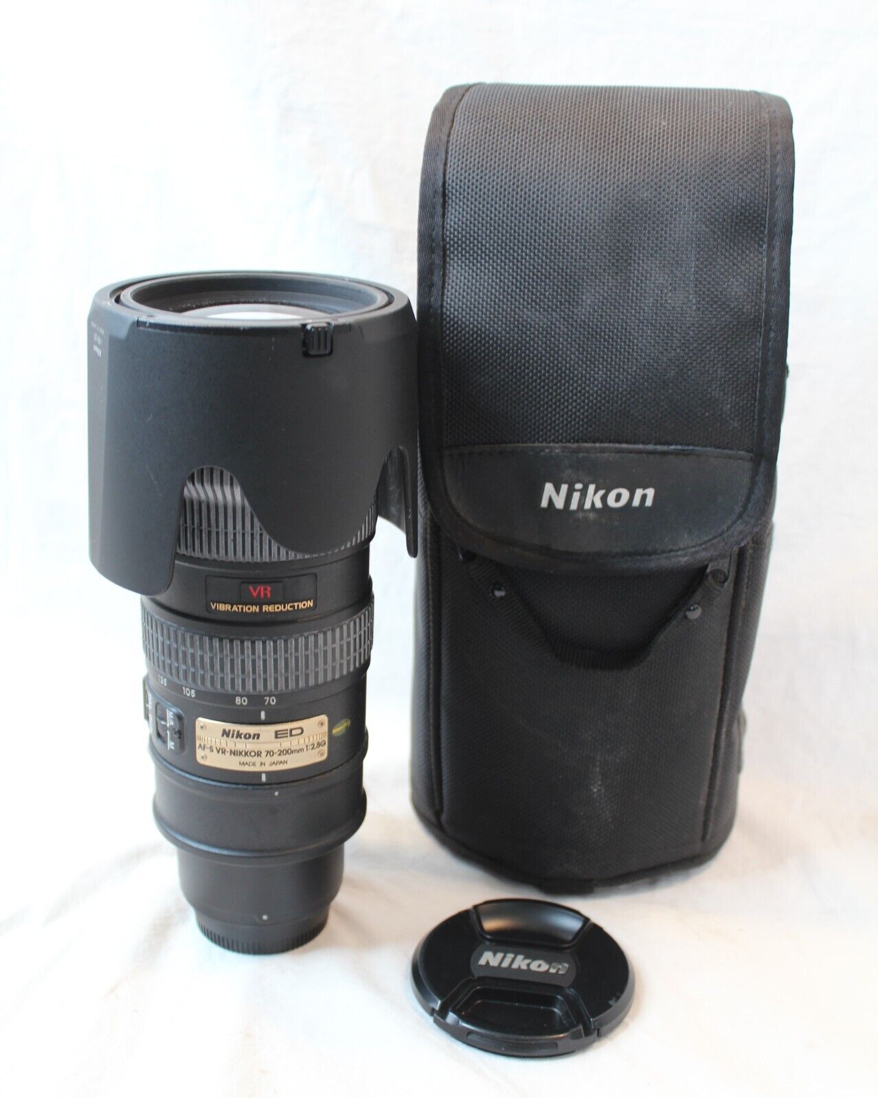 Nikon Zoom-NIKKOR 70-200mm f/2.8G ED-IF AF-S VR Telephoto Lens 70 200 F/2.8