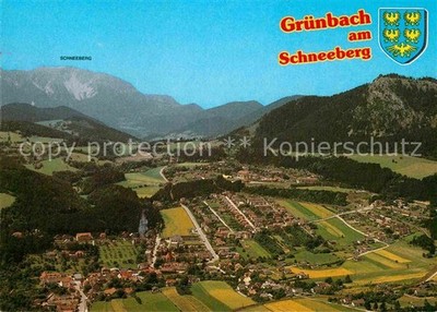 Gruenbach Schneeberg mit Blick zum Schneeberg Fichtelgebirge Fliegeraufnahme