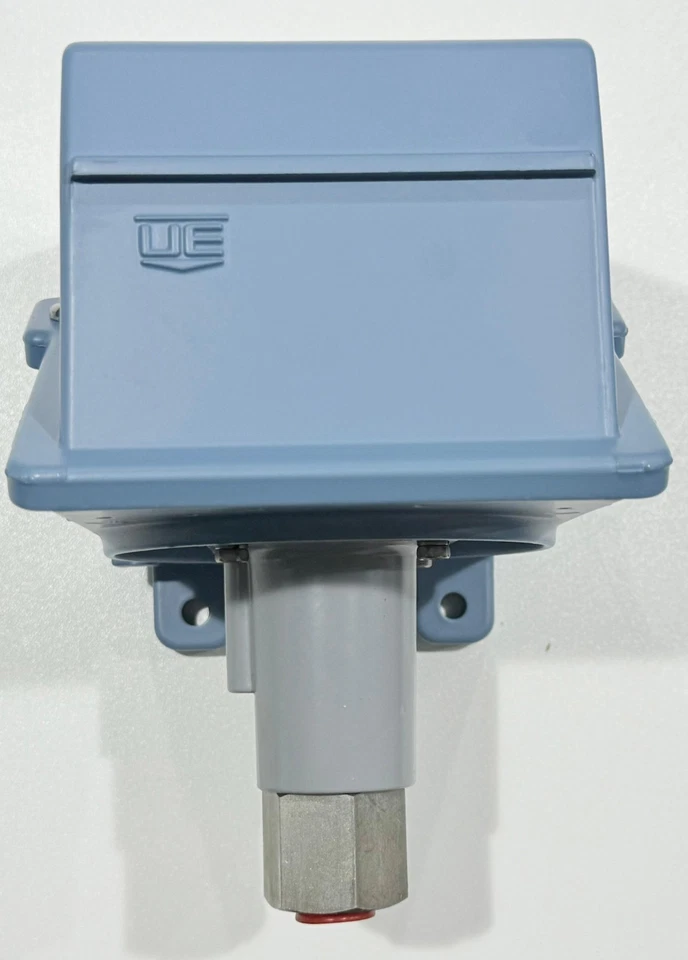 UNITED ELECTRIC CONTROLS CO. TYPE MODEL STOCK J402-614 - Image 3 of 4