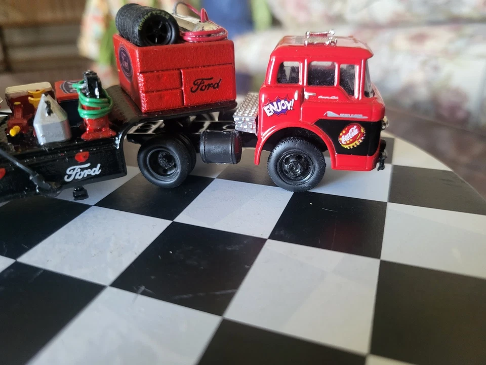 M2 Customized Coca-Cola HAULERS 57 FORD C600 Tractor & 70 Ford TORINO COBRA 429 - Image 2 of 4