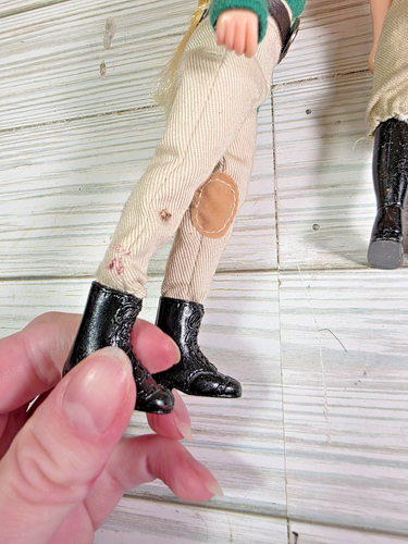 Large Lot Breyer Horses Doll riders Horse care Parts Accessories 7 Horse 2 Doll - Picture 14 of 16