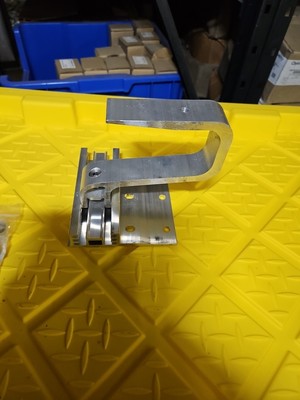 Everest K2 Tile Hook 3S WB w/Hardware Solar Mount PN# 4001294. Box Of 20