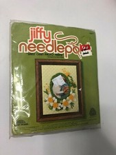 Jiffy Needlepoint Embroidery Kit #5617 Daisy Chain Photo Frame Unopened NEW
