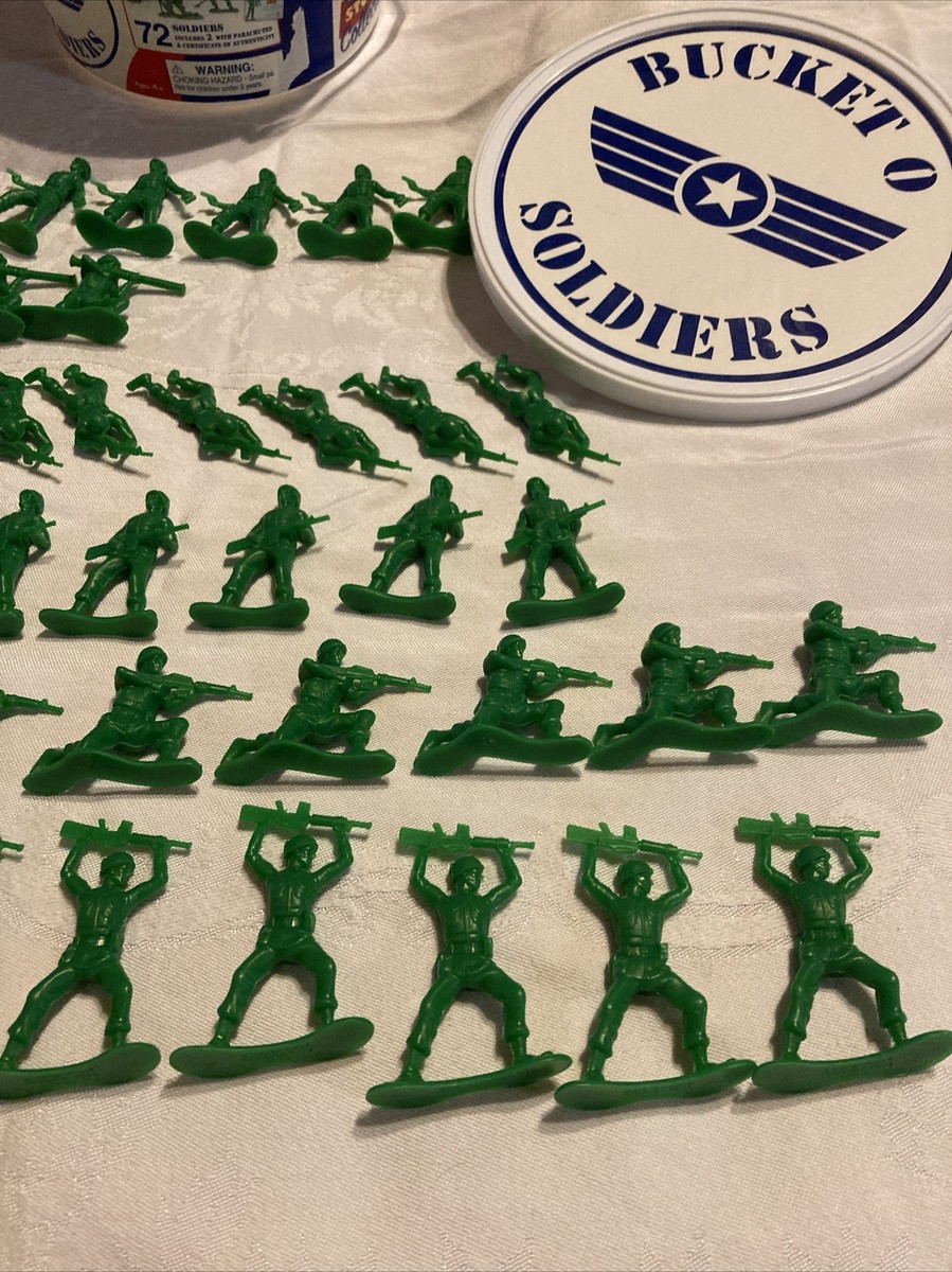Disney Core Pixar Toy Story Bucket O Soldiers 62 Green
