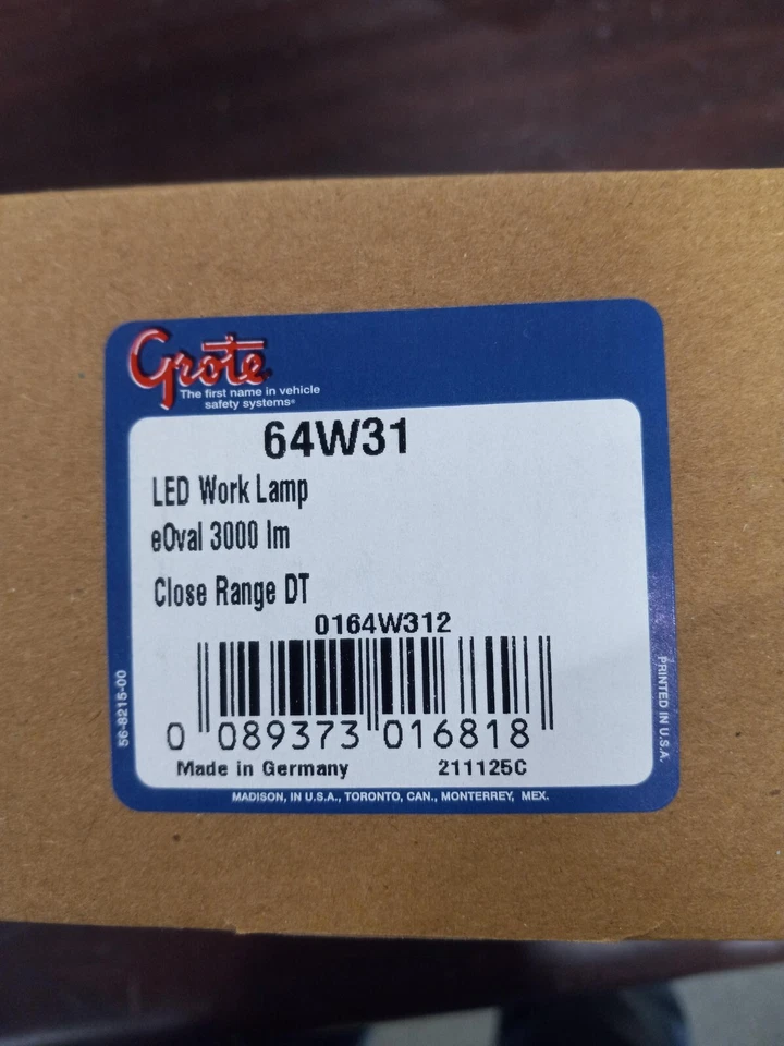 Luces de trabajo LED ovaladas trillantes Grote 64W31, rango cercano, 3000 lúmenes. Foto 2 de 4