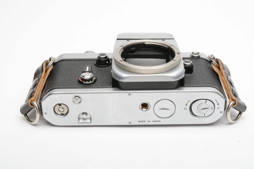 Nikon F2 35mm Spiegelreflex Body mit F Sucher, sehr gepflegt & präzise, zeitlos - Bild 6 von 13