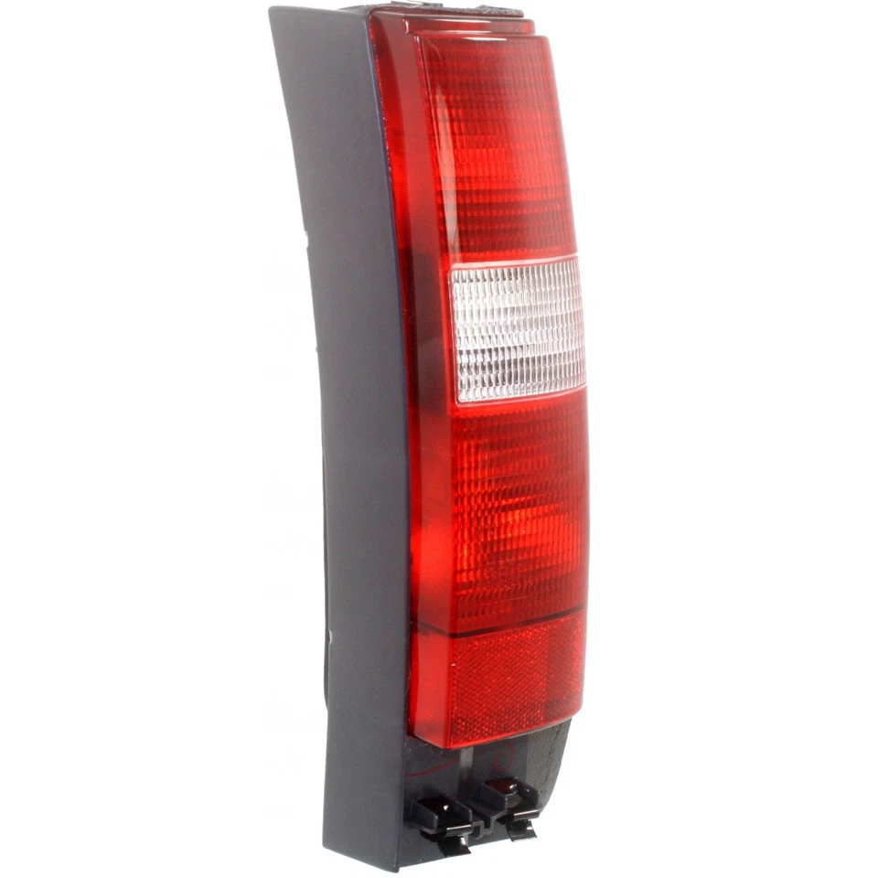 VO2819101 Fits 1993-1997 Volvo 850/V70 Passenger Side Tail Light - Image 3 of 4
