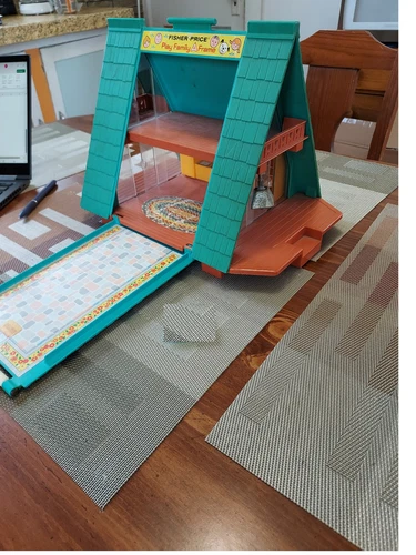 Fisher Price Little People Vintage 1974 Play Family A Frame House #990