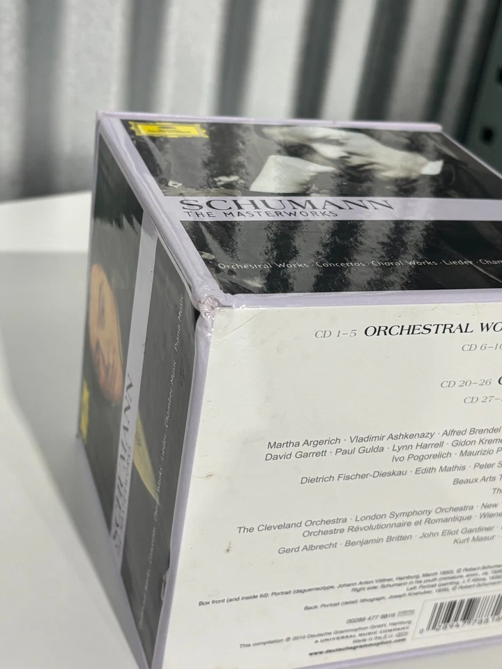 SCHUMANN: The Masterworks (Deutsche Grammophon Limited Edition 43 CD Box Set) - Image 4 of 4