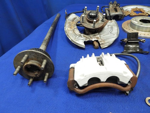 Ford Mustang 1987-1993 completo delantero trasero 5 orejetas freno de disco conversión usado I17 - Imagen 6 de 24
