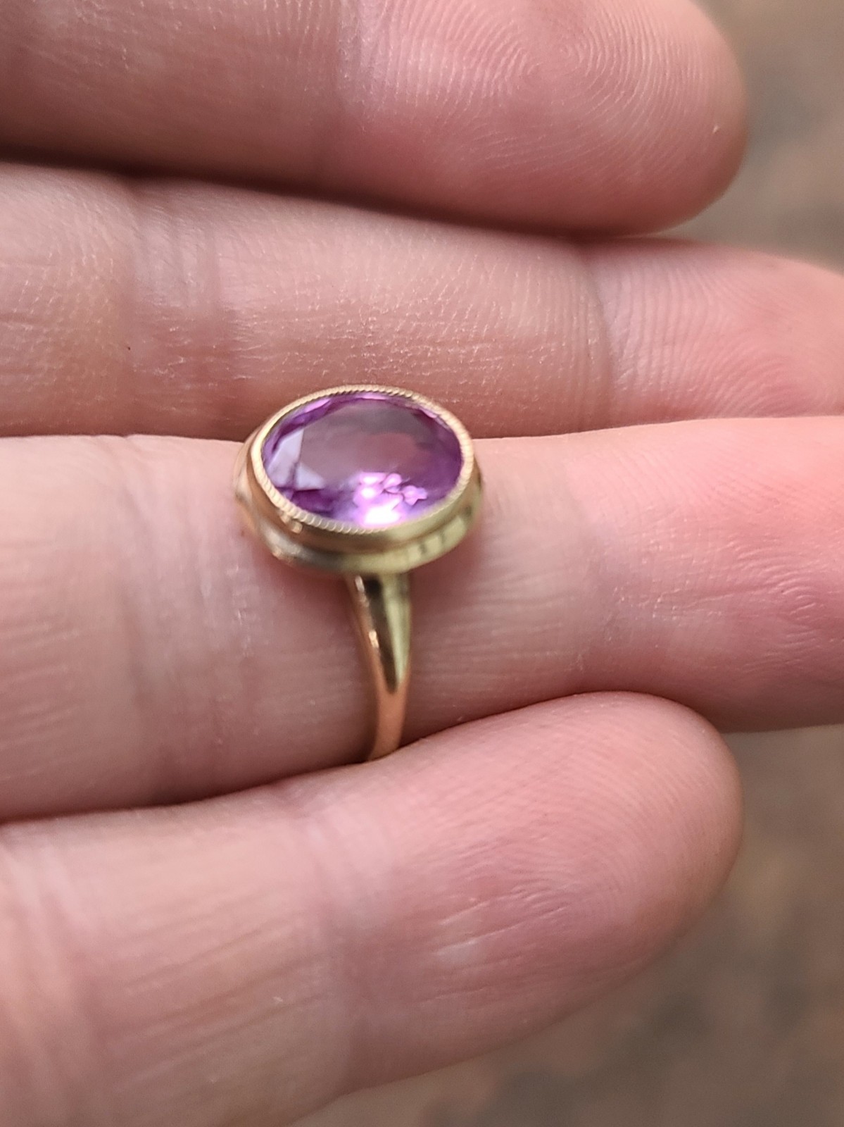 10k Solid Yellow Gold Color Changing Sapphire Gem… - image 17