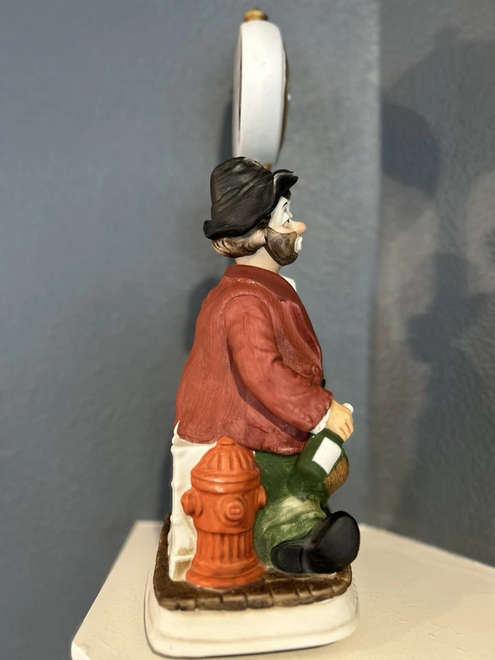 Poste de reloj Melody In Motion Willie totalmente funcional y en excelente estado Foto 3 de 4