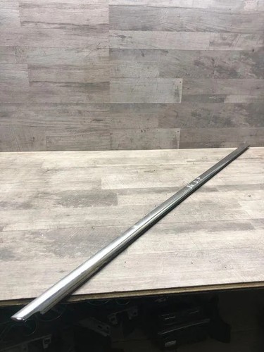 VW PASSAT Variant B7 365 Fensterleiste Tür vorne links 3C4837476D 34968073