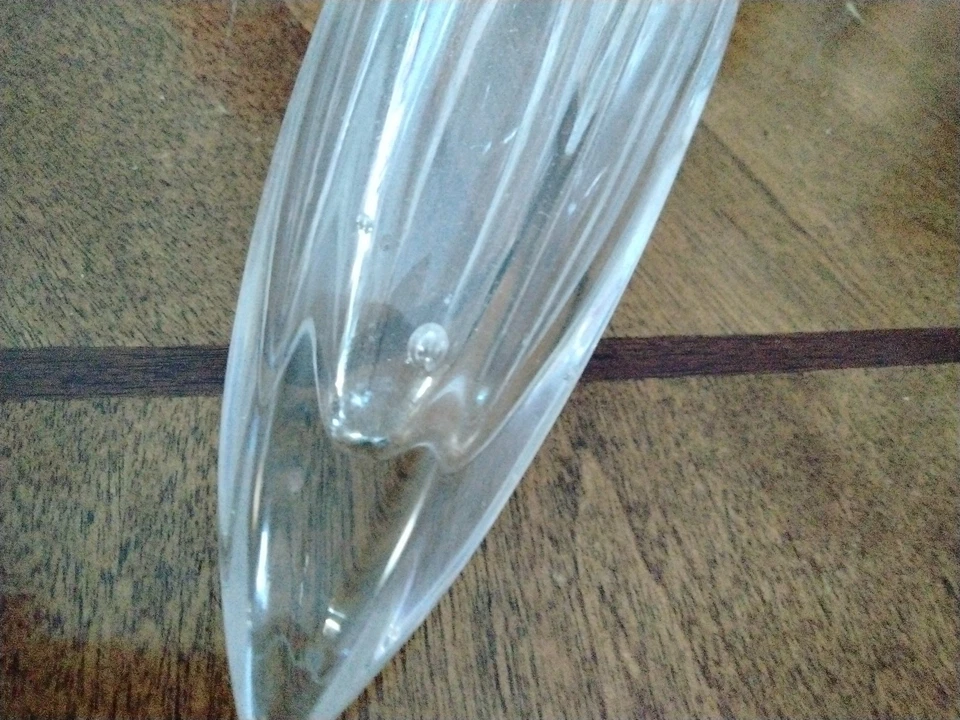 Jarrón colgante de pared con cono de cristal ¿Coche funerario? Foto 2 de 4