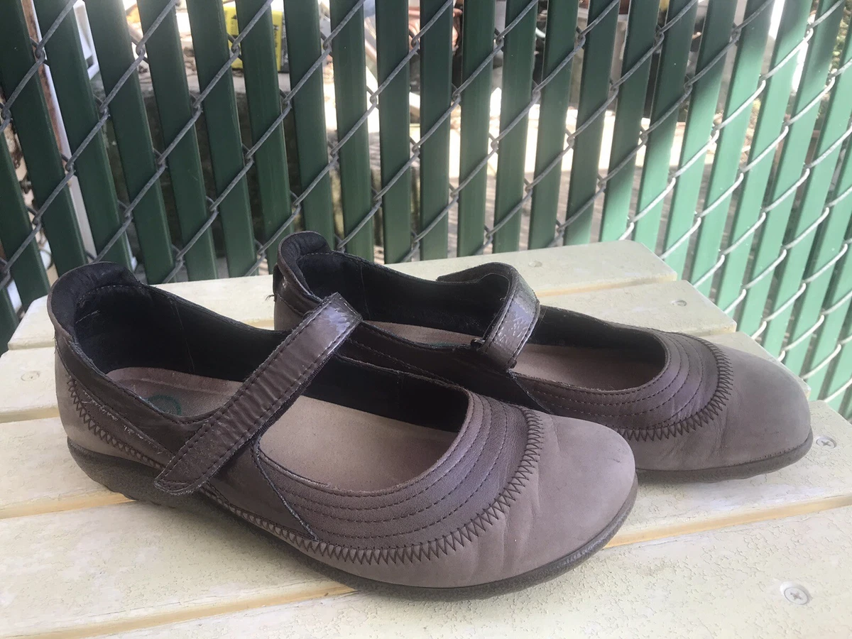 Women's naot deals kirei mary