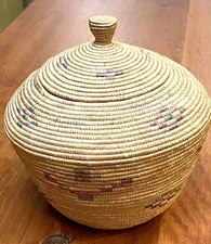 Pristine Antique Native American Yupik Alaskan Coiled Lidded Basket 1920 #353