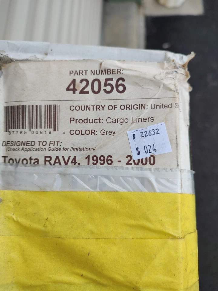 Forros de carga WeatherTech 42056 grises para Toyota RAV4, 1996-200 Foto 3 de 3